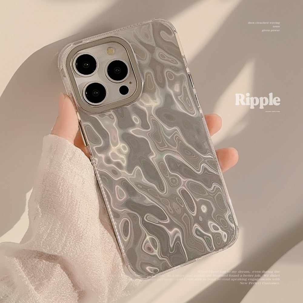 Capa para iPhone 15 Pro Max com estampa sofisticada em folha de prata, estilo minimalista e moderno.