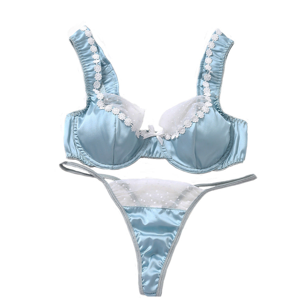 Conjunto de lingerie sexy de três peças Pure Desire com renda floral de alta qualidade