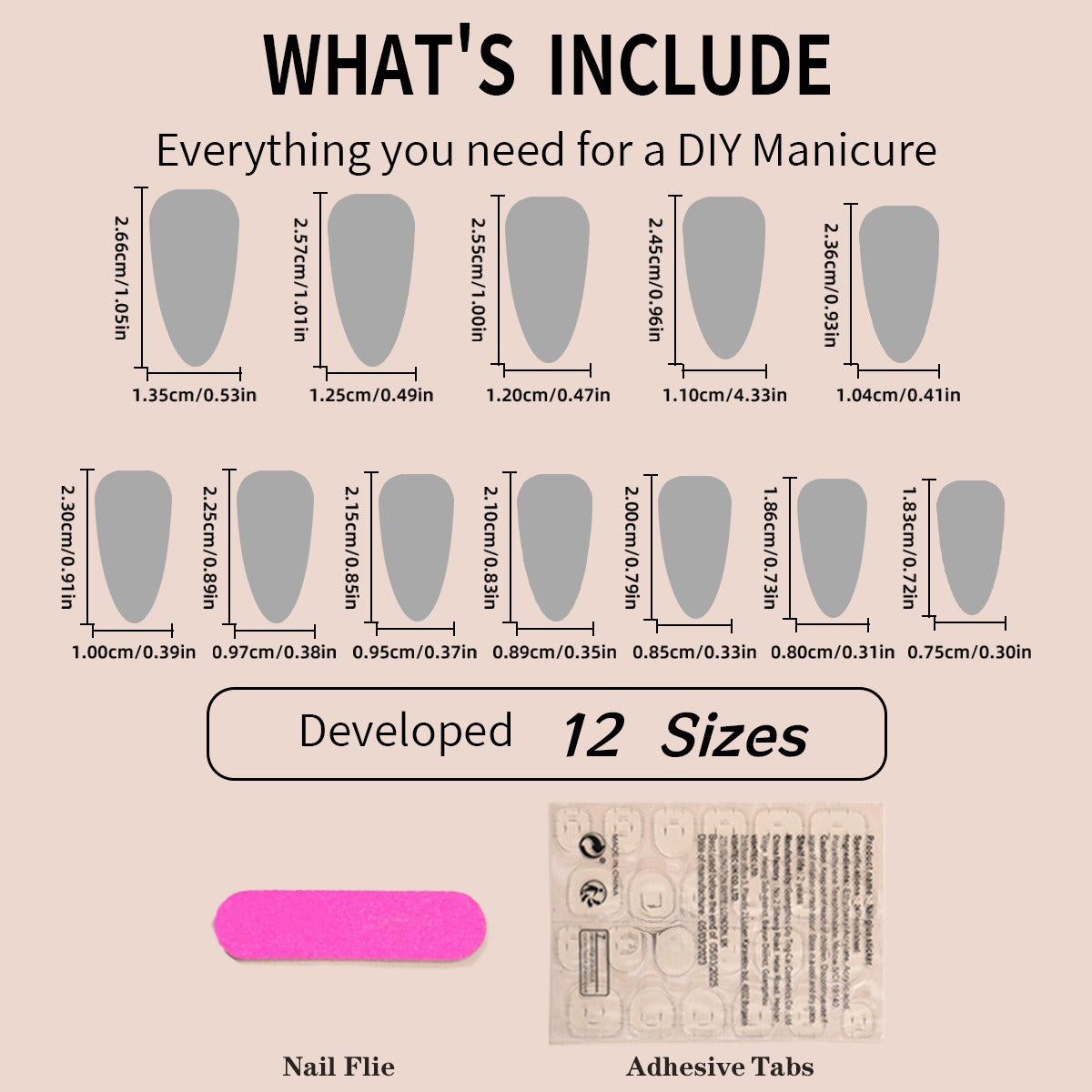 Manicure francesa em formato amendoado, unhas postiças onduladas douradas cor de pato mandarim, produto finalizado
