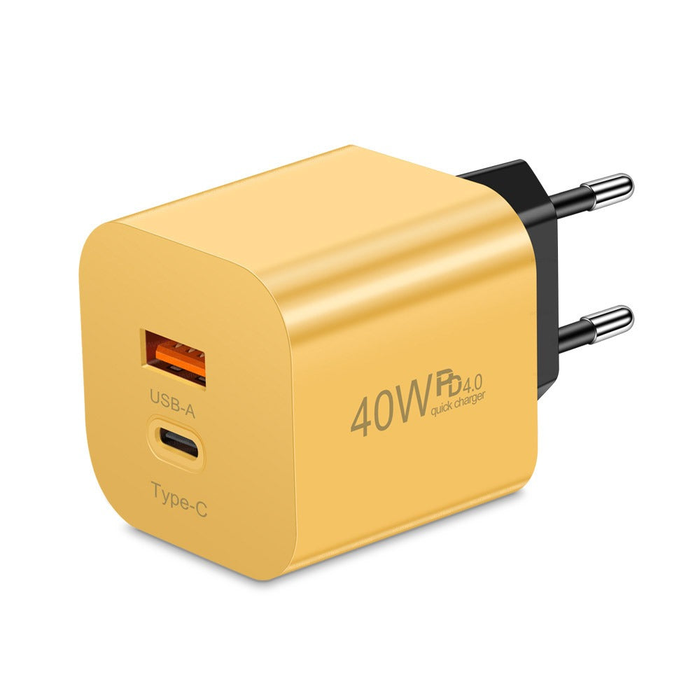 Carregador rápido para celular PD40W com porta USB-C e adaptador de velocidade padrão europeu, americano e britânico.