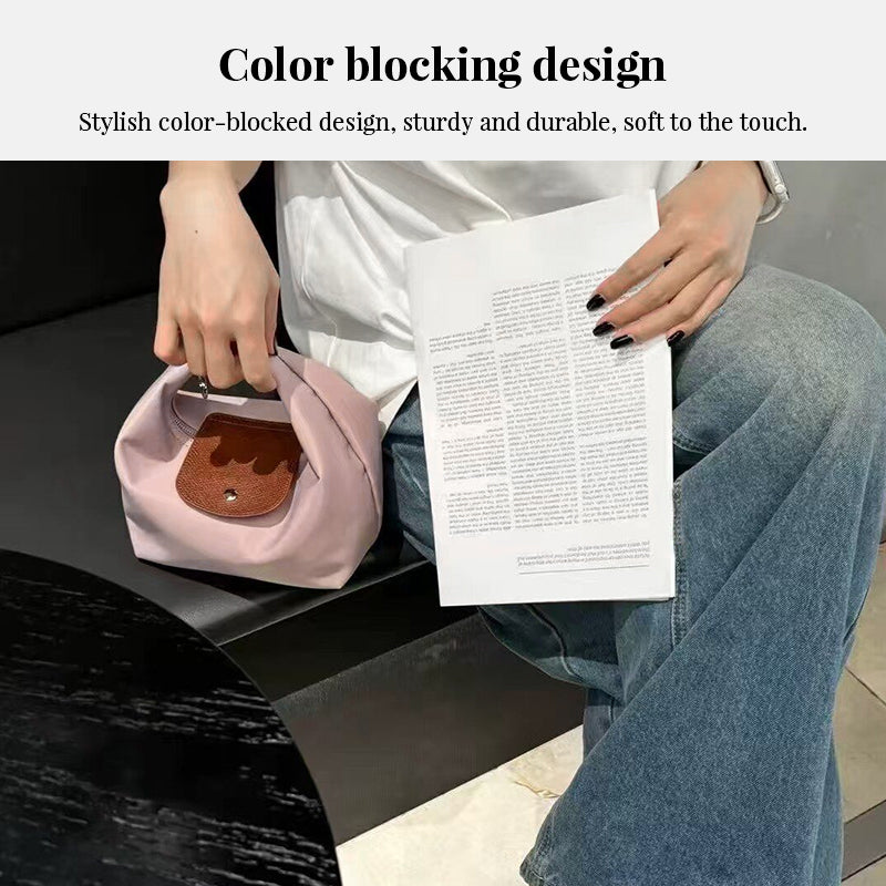 Bolsa térmica premium em nylon, à prova d'água, ideal para almoço, transporte na mão ou transversal, perfeita para trabalho, escola e deslocamentos diários.