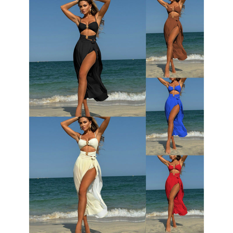 Conjunto de biquíni de três peças com saia longa de tule sexy em cor sólida e tecido transparente.