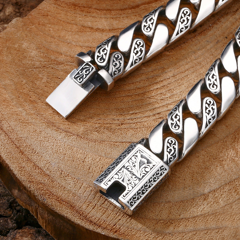 Pulseira masculina em prata 925 com padrão de elos cubanos, estilo vintage, em prata tailandesa oxidada.