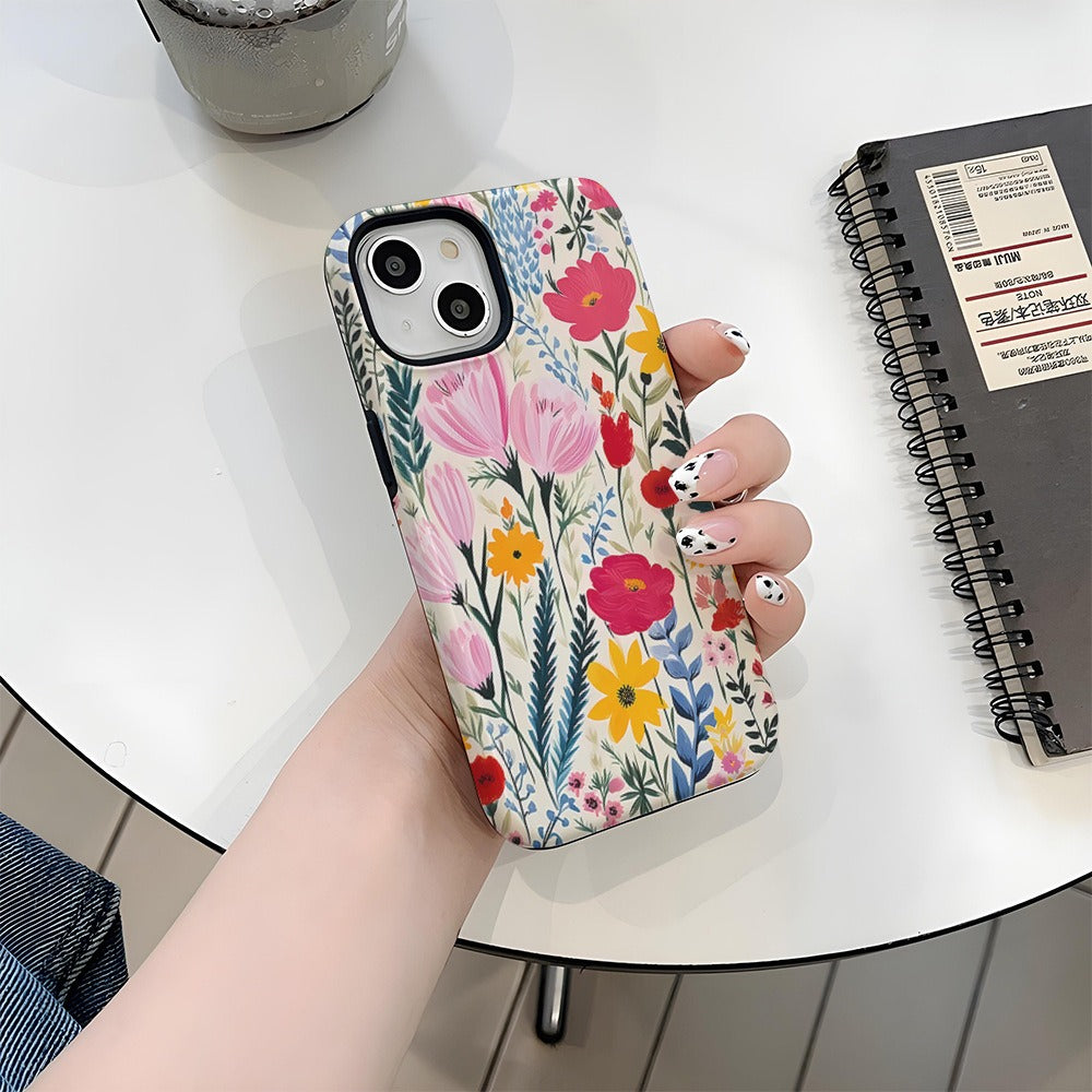Capa de celular feminina pequena e delicada com estampa floral, capa de película para iPhone 15 Pro, capa protetora feminina para Apple 13 e 16 Pro.