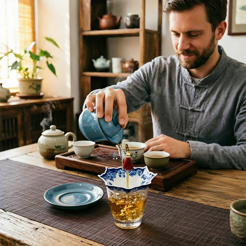 Infusor de chá em porcelana azul e branca em formato de guarda-chuva com borla – Filtro de chá de cerâmica estilo chinês