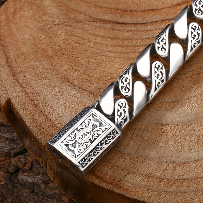 Pulseira masculina em prata 925 com padrão de elos cubanos, estilo vintage, em prata tailandesa oxidada.